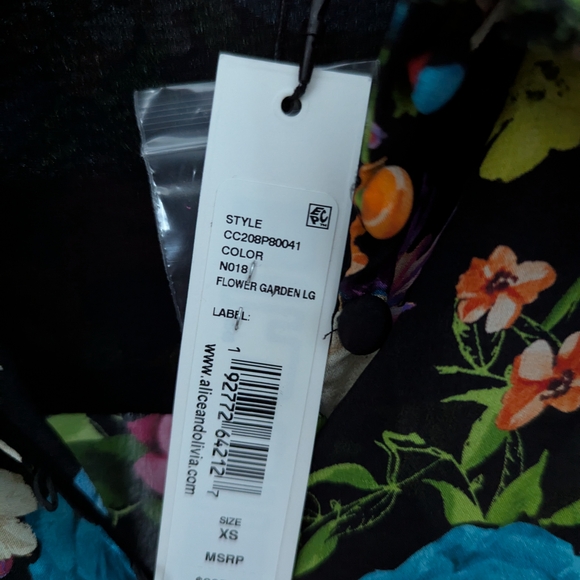 Alice + Olivia Floral Blouse - Picture 2 of 4